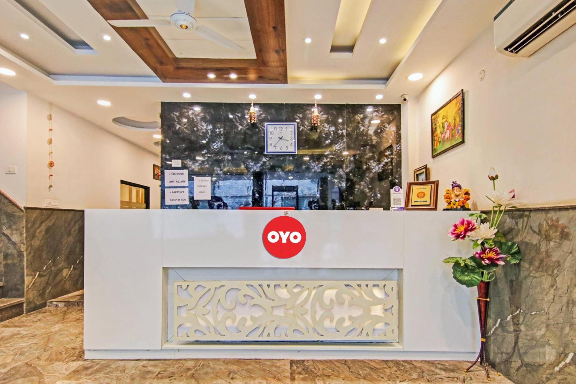 Super Hotel O Avi Suites New Delhi Exterior photo